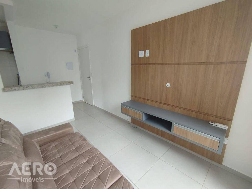 Apartamento para alugar com 1 quarto, 45m² - Foto 8