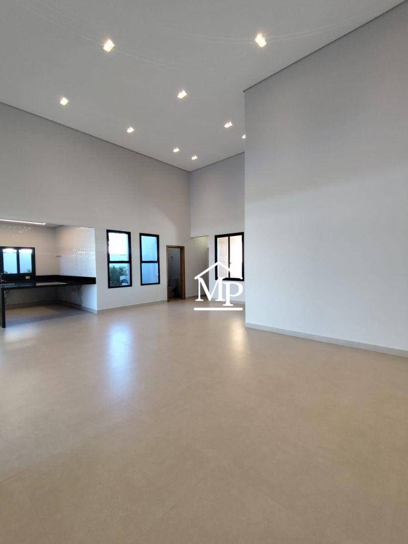 Casa de Condomínio à venda com 4 quartos, 315m² - Foto 3