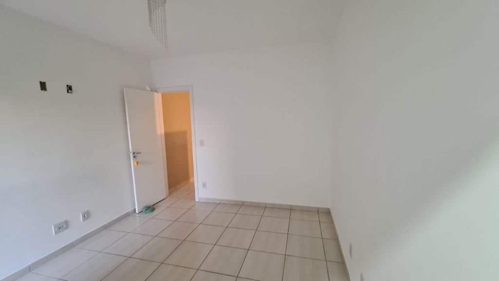 Sobrado à venda com 3 quartos, 190m² - Foto 22