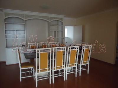 Apartamento para alugar com 4 quartos, 300m² - Foto 3