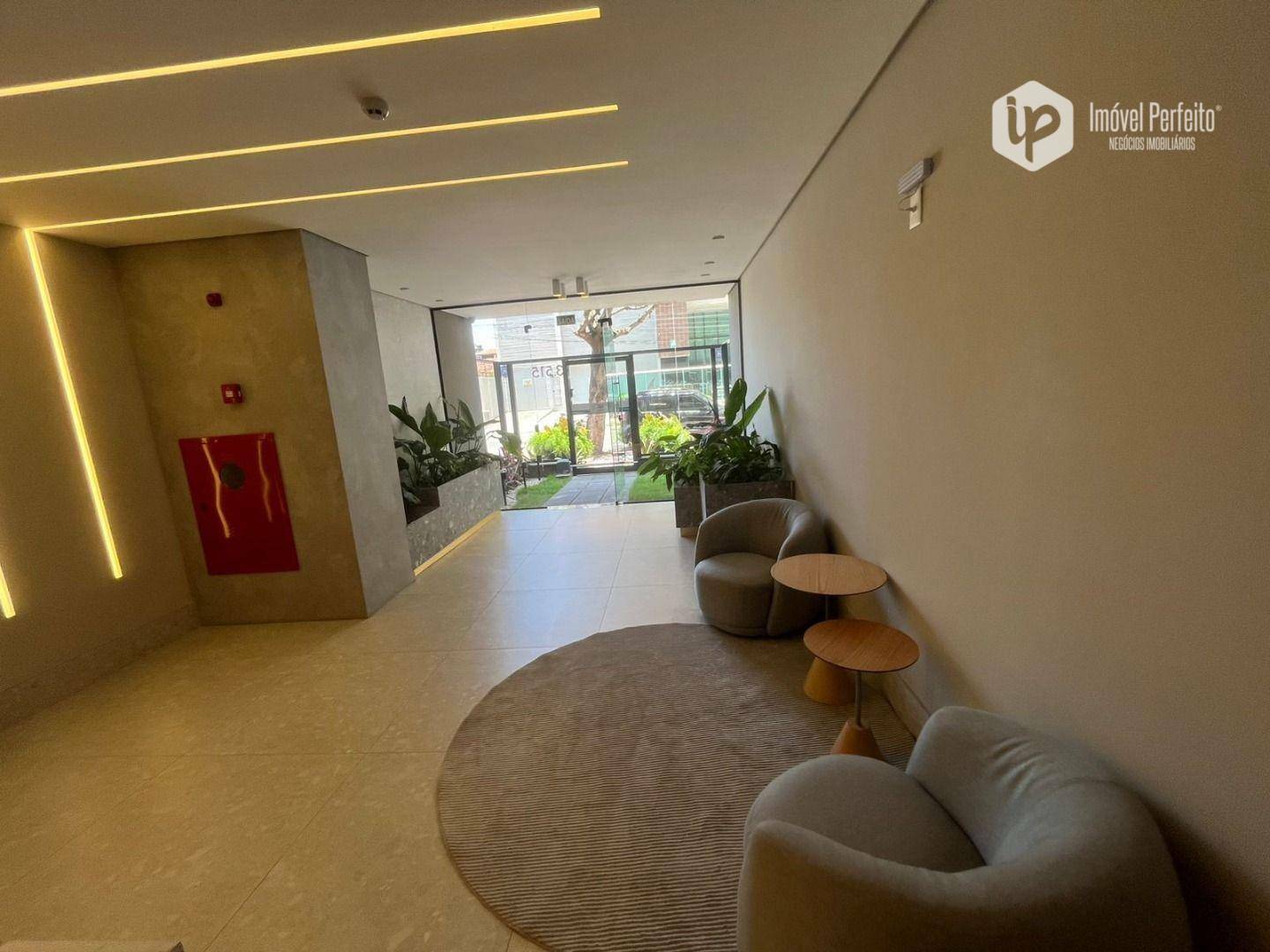 Apartamento para alugar com 2 quartos, 69m² - Foto 15