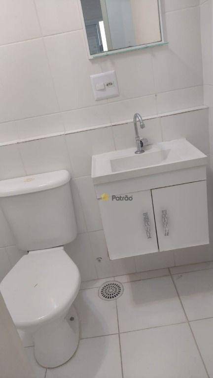 Apartamento à venda com 3 quartos, 60m² - Foto 18