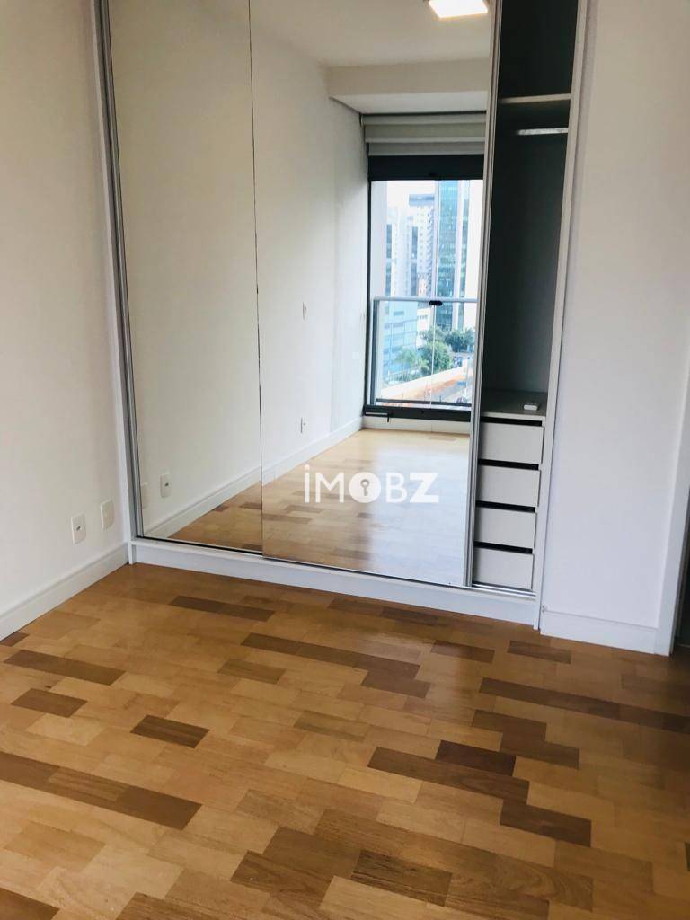 Apartamento à venda com 2 quartos, 82m² - Foto 13