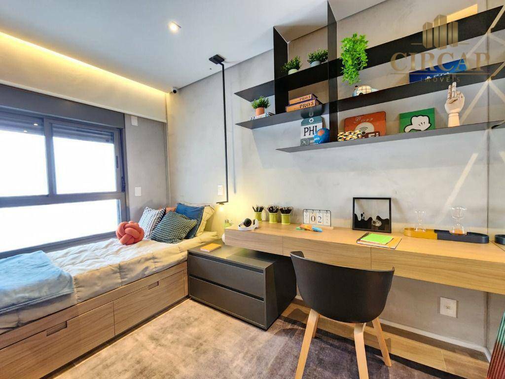 Apartamento à venda com 3 quartos, 167m² - Foto 17