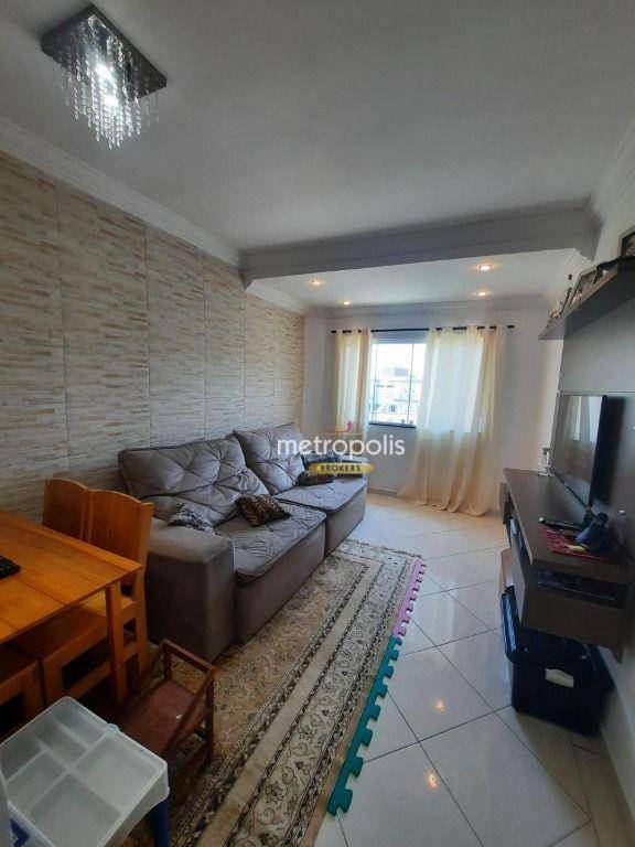 Sobrado à venda com 2 quartos, 100m² - Foto 2