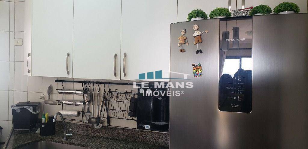 Apartamento à venda com 3 quartos, 83m² - Foto 16