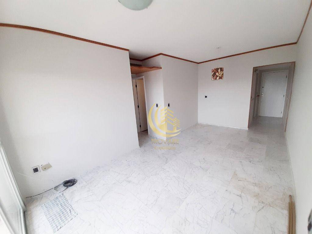 Apartamento à venda com 3 quartos, 96m² - Foto 11