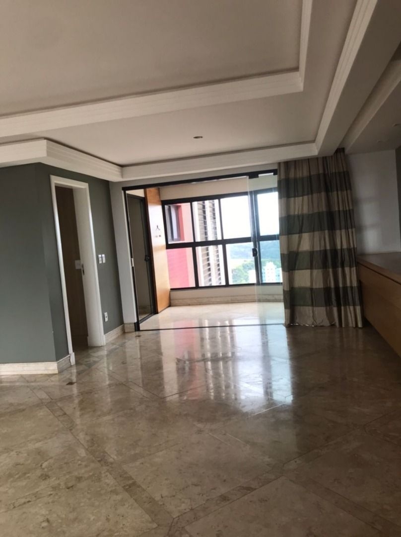 Apartamento para alugar com 4 quartos, 100m² - Foto 5