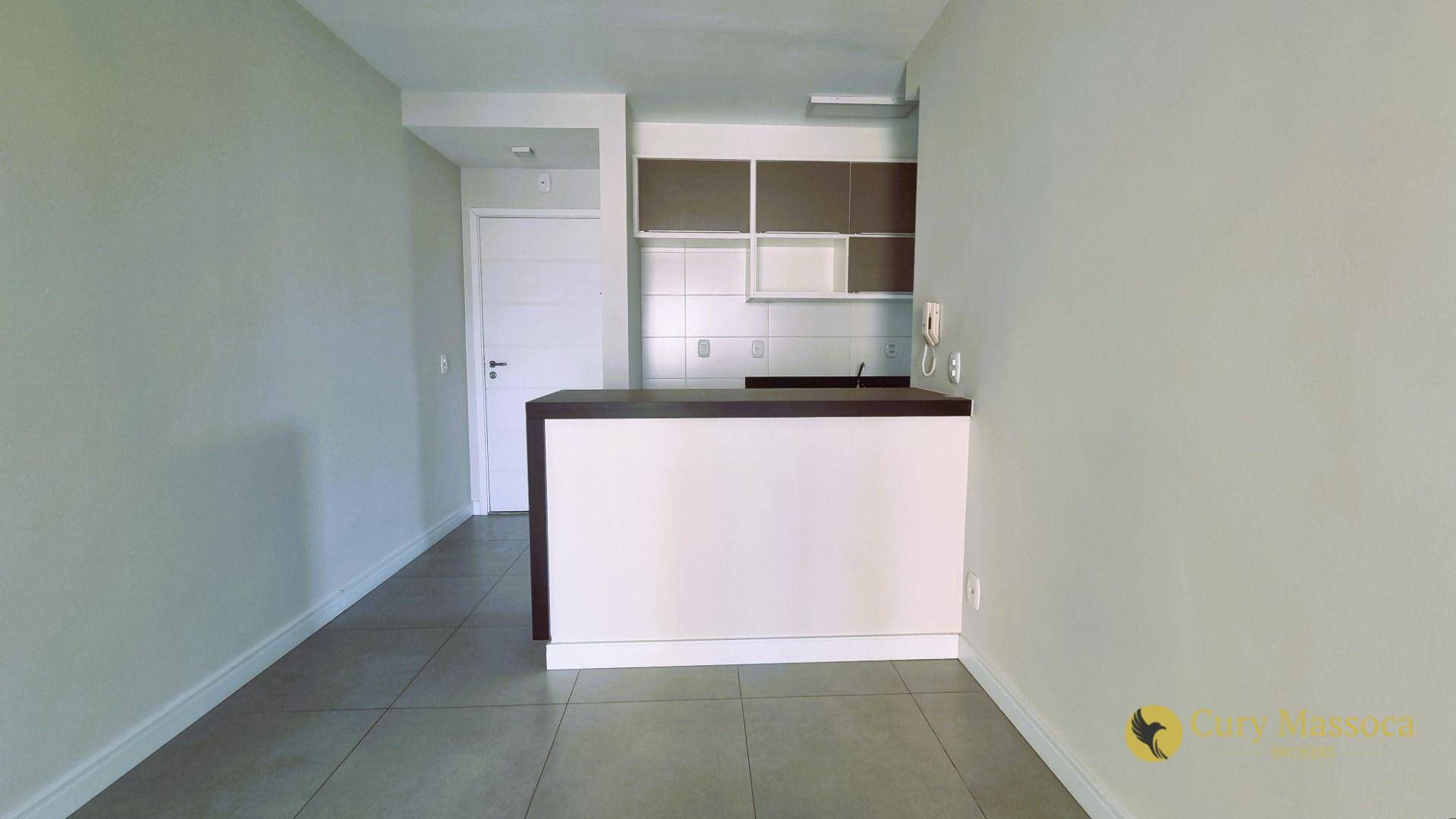 Apartamento à venda com 2 quartos, 61m² - Foto 4