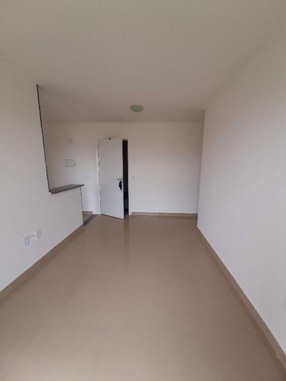 Apartamento à venda com 2 quartos, 49m² - Foto 5