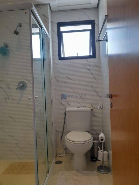 Apartamento à venda com 3 quartos, 97m² - Foto 4