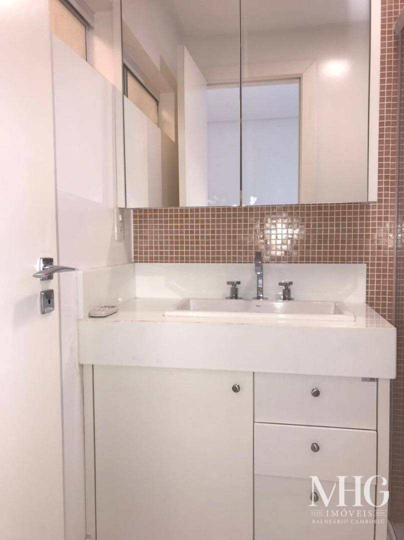 Apartamento à venda com 3 quartos, 145m² - Foto 10