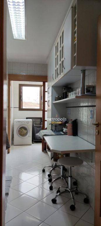 Apartamento à venda com 2 quartos, 75m² - Foto 10