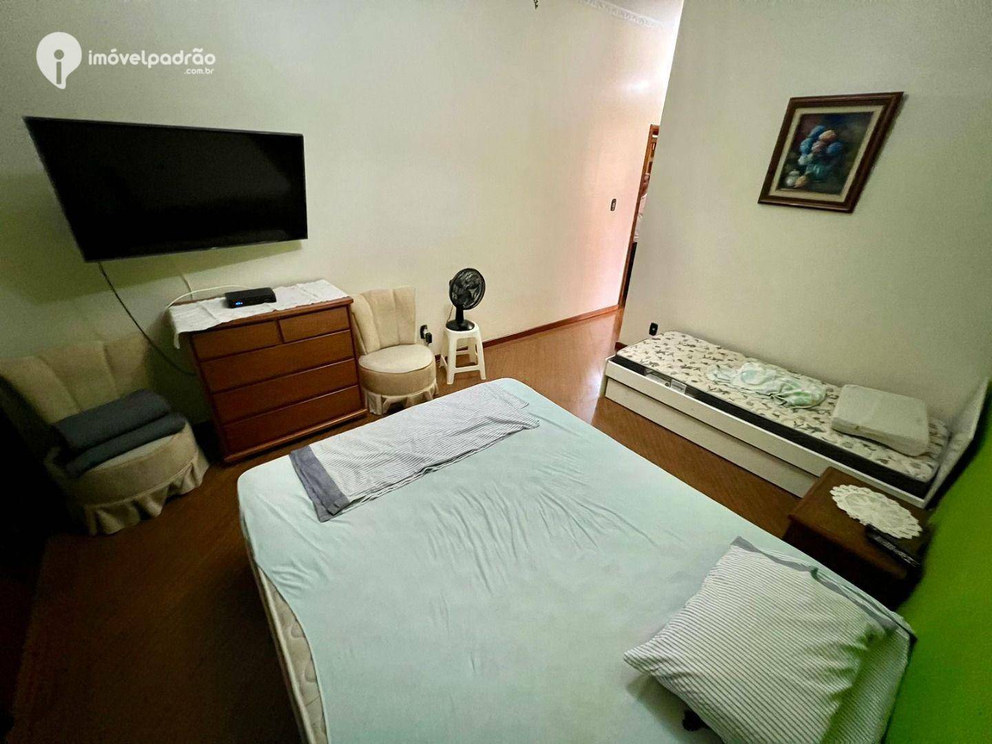 Casa à venda com 4 quartos, 800m² - Foto 12