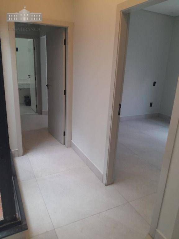 Casa à venda com 3 quartos, 187m² - Foto 9