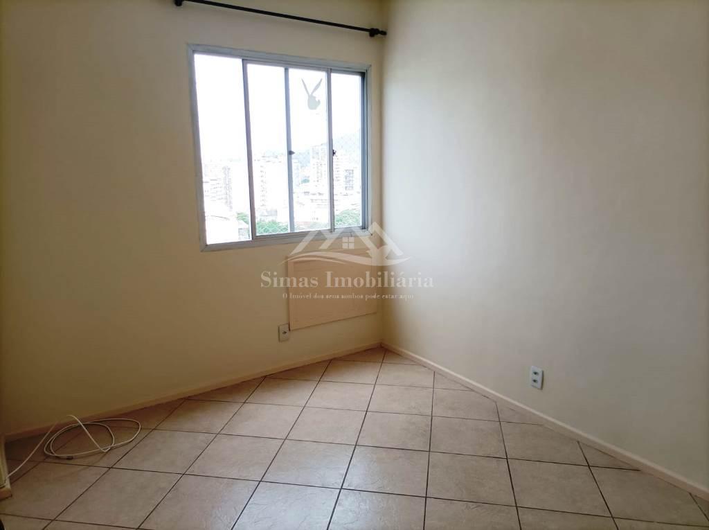 Apartamento à venda com 3 quartos, 100m² - Foto 19