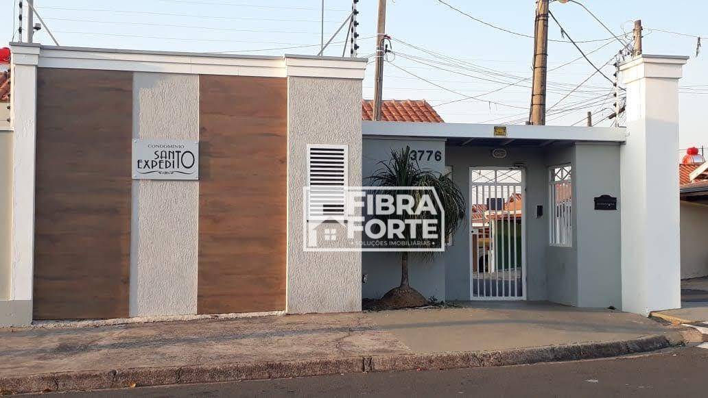 Casa de Condomínio, 2 quartos - Foto 1