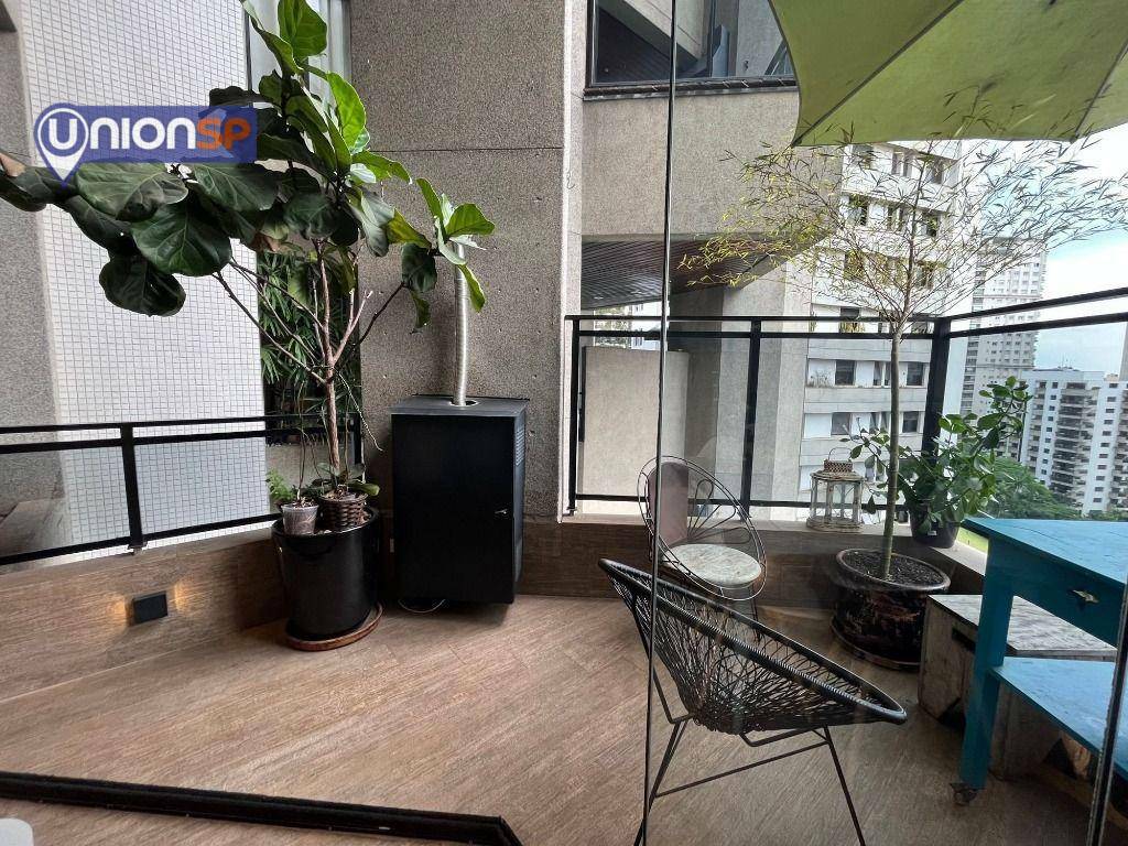 Apartamento à venda com 2 quartos, 82m² - Foto 6