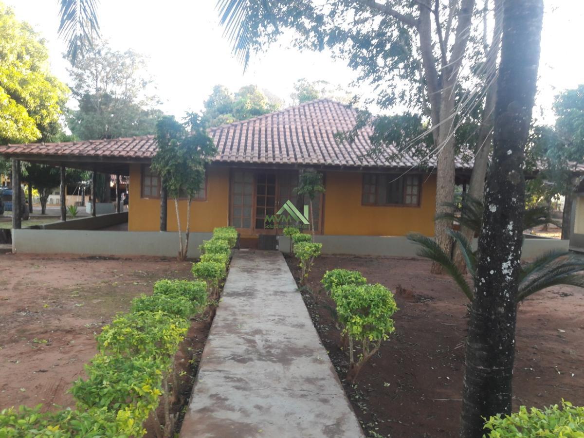 Chácara, 4 quartos, 43 m² - Foto 1