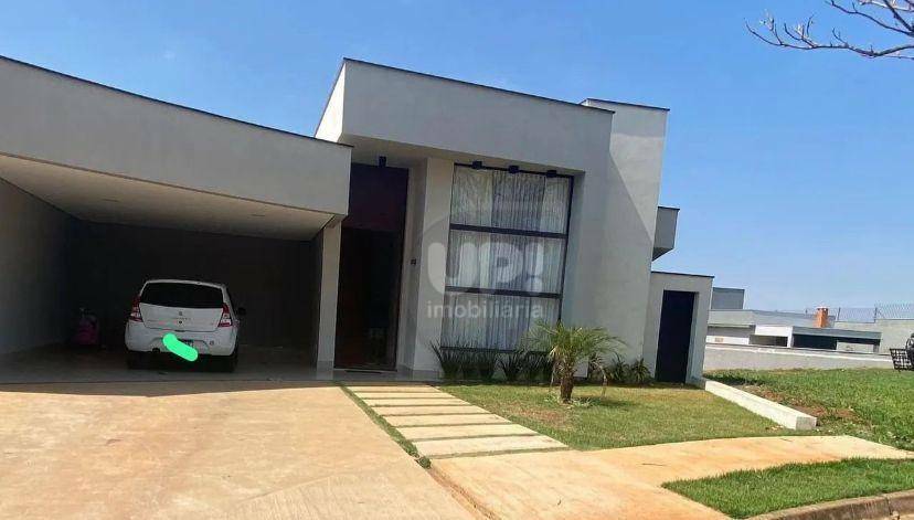 Casa de Condomínio à venda com 3 quartos, 165m² - Foto 1