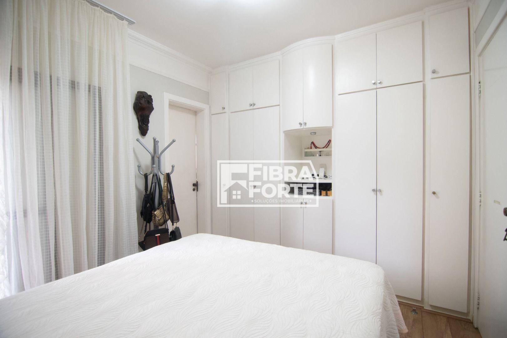 Apartamento à venda com 3 quartos, 132m² - Foto 22