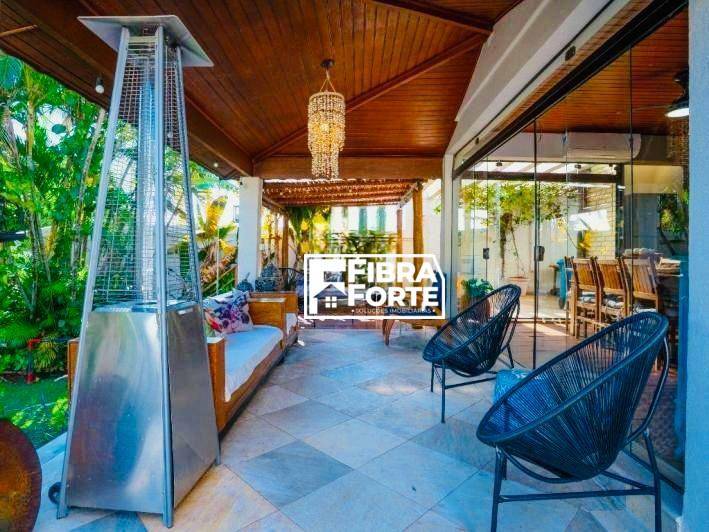 Casa de Condomínio à venda com 5 quartos, 577m² - Foto 11