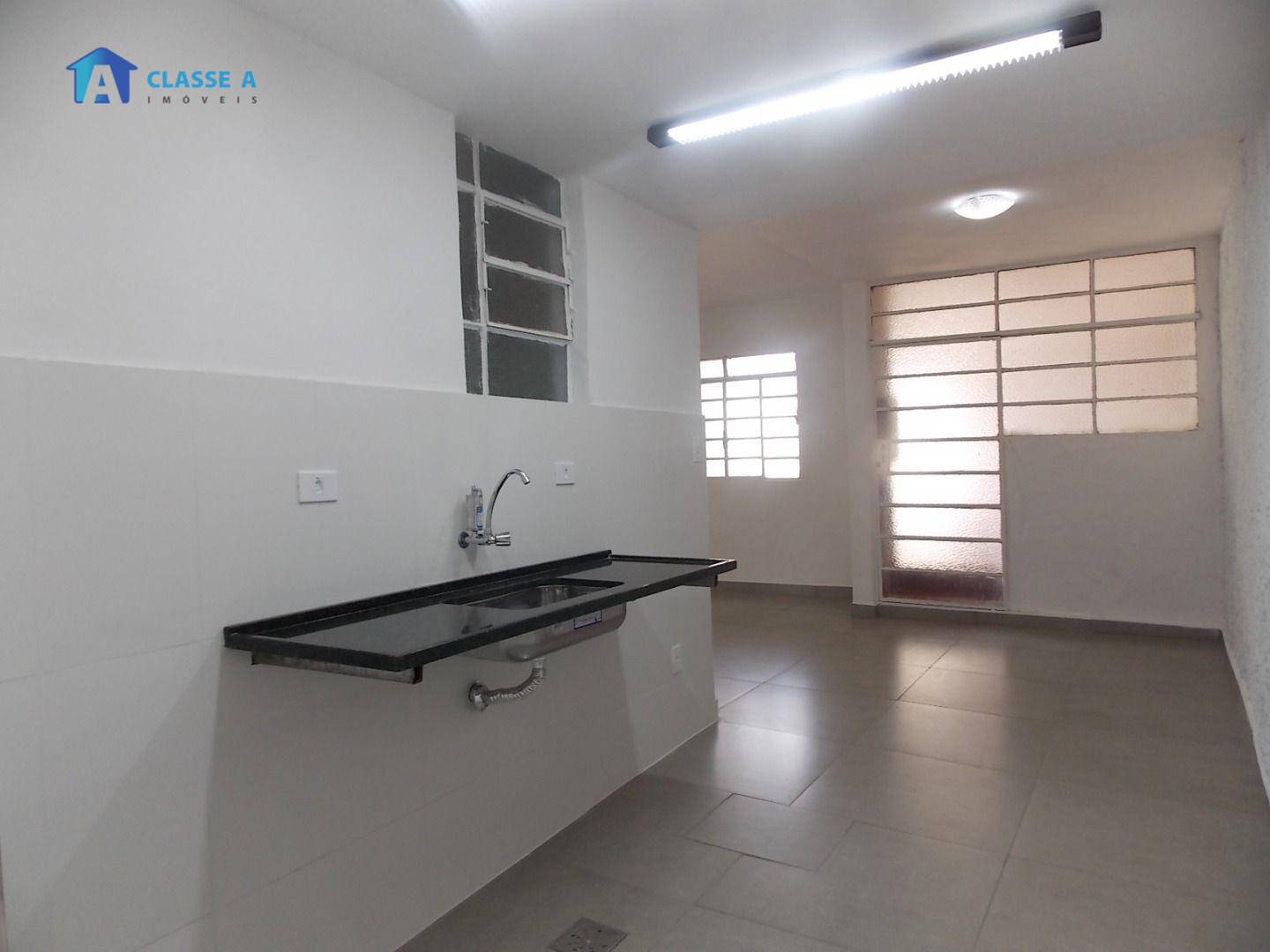 Casa à venda com 4 quartos, 160m² - Foto 20