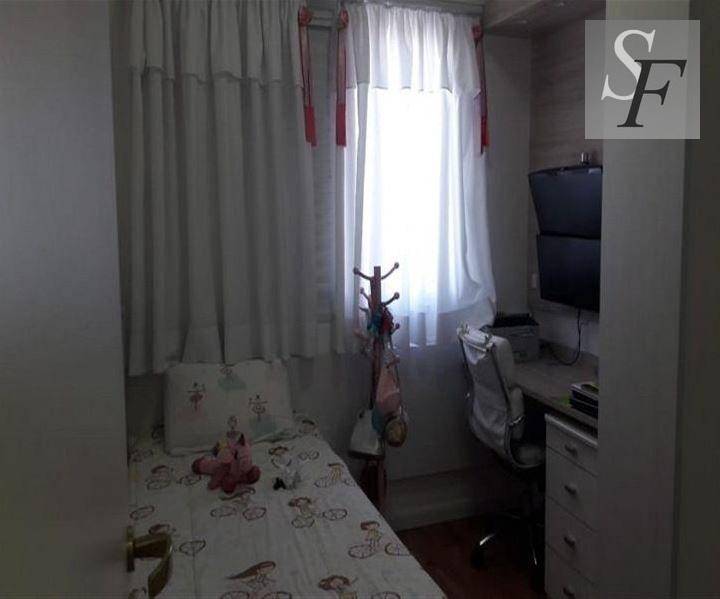 Apartamento para alugar com 3 quartos, 101m² - Foto 17