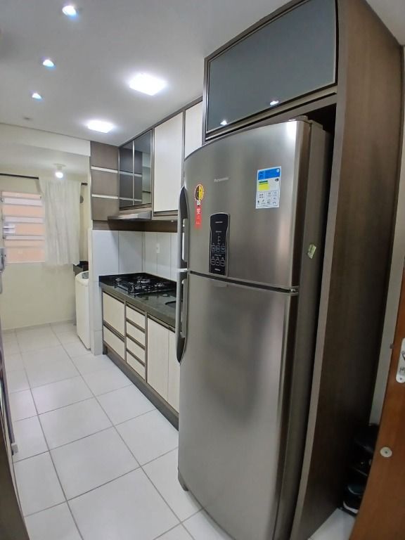 Apartamento à venda com 2 quartos, 48m² - Foto 4