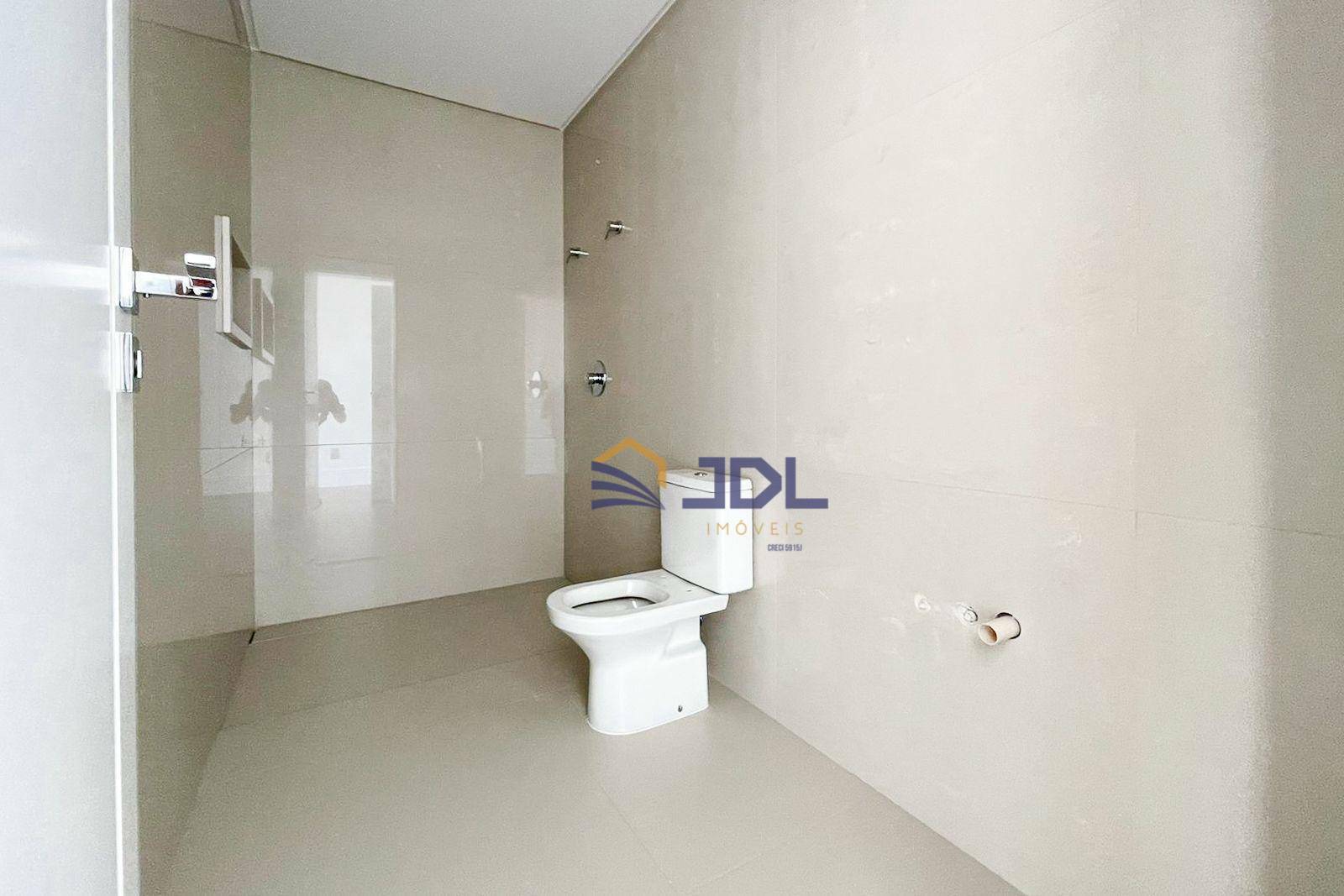 Apartamento à venda com 4 quartos, 230m² - Foto 13