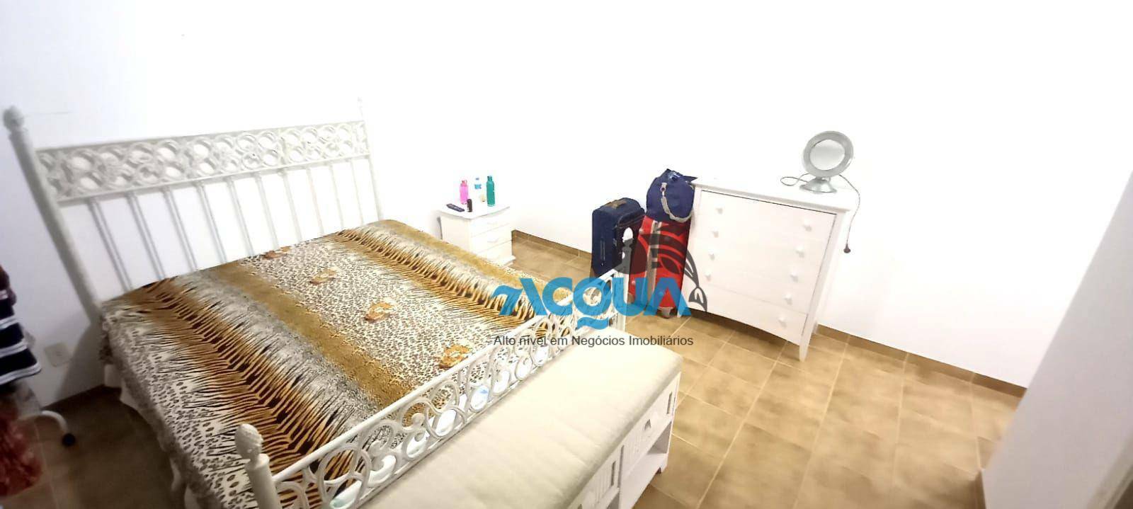 Apartamento à venda com 4 quartos, 220m² - Foto 3