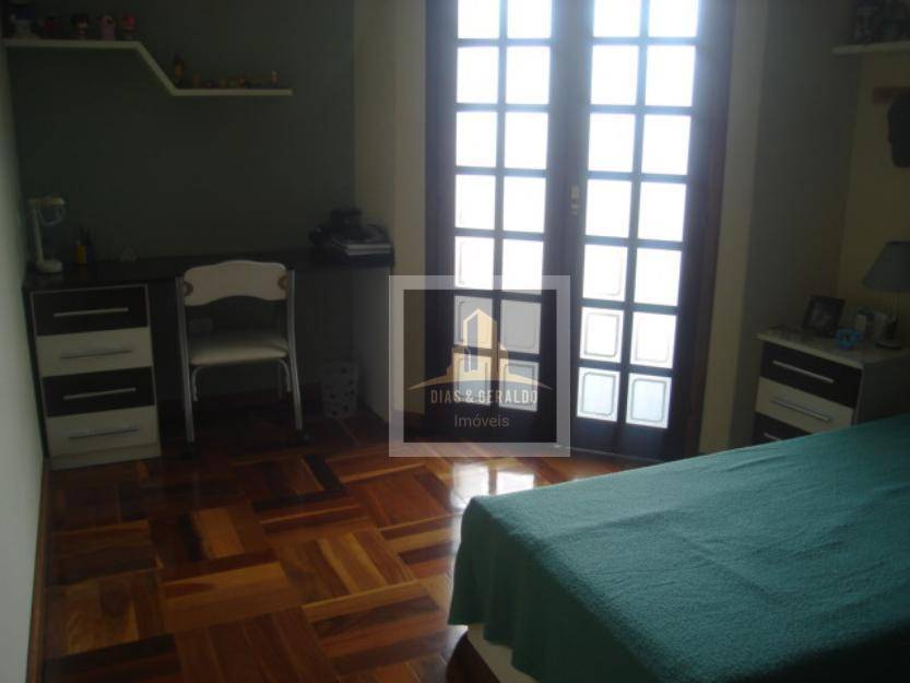 Sobrado à venda com 3 quartos, 189m² - Foto 11