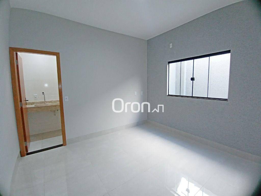 Casa à venda com 3 quartos, 133m² - Foto 4