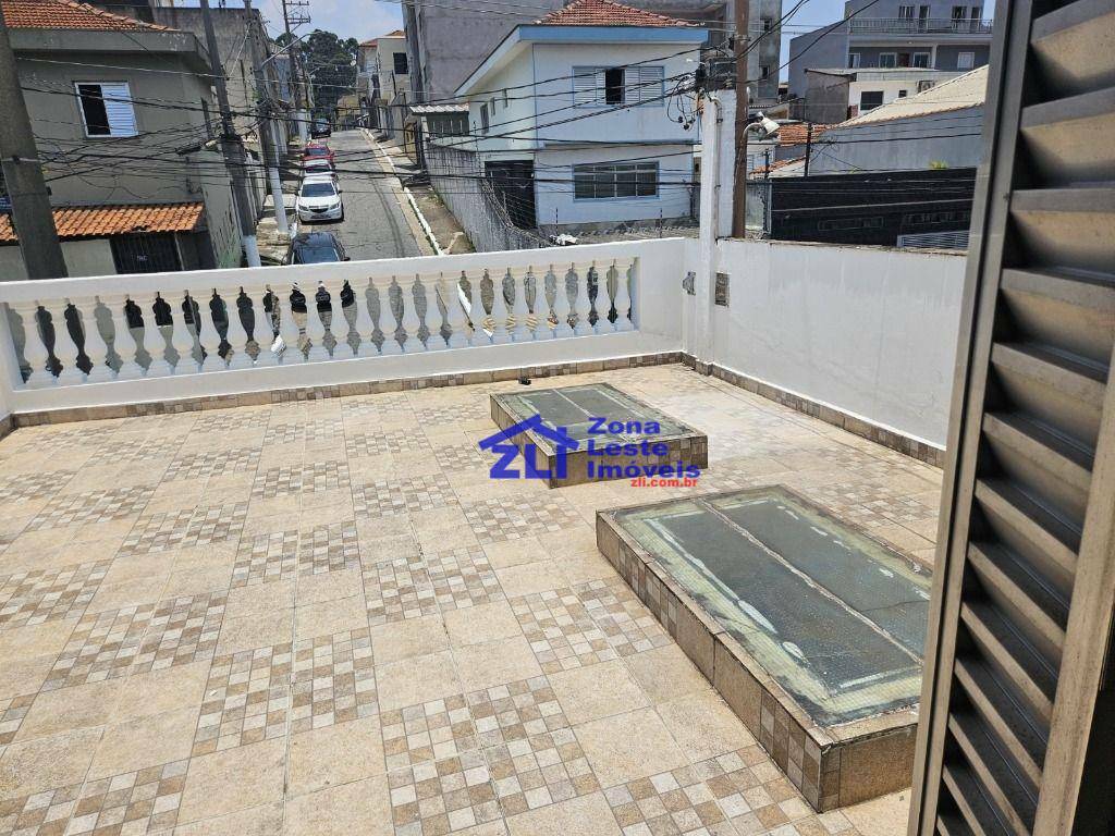 Sobrado à venda e aluguel com 3 quartos, 120m² - Foto 30