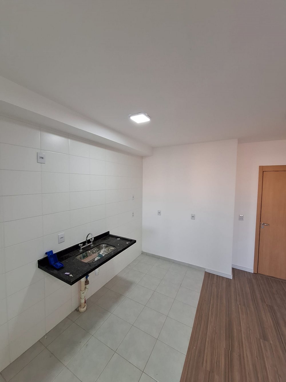 Apartamento à venda com 3 quartos, 82m² - Foto 9