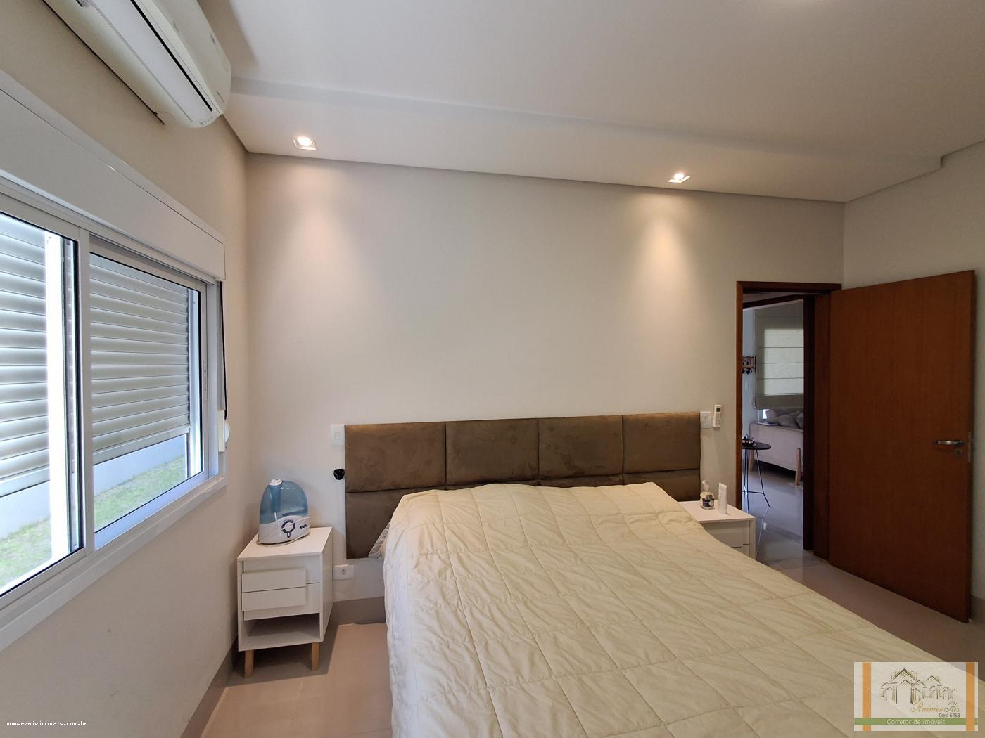 Casa à venda com 3 quartos, 360m² - Foto 13