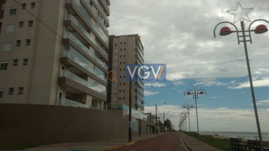 Casa à venda com 2 quartos, 250m² - Foto 8