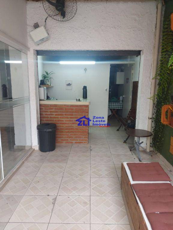 Sobrado à venda e aluguel com 5 quartos, 291m² - Foto 27