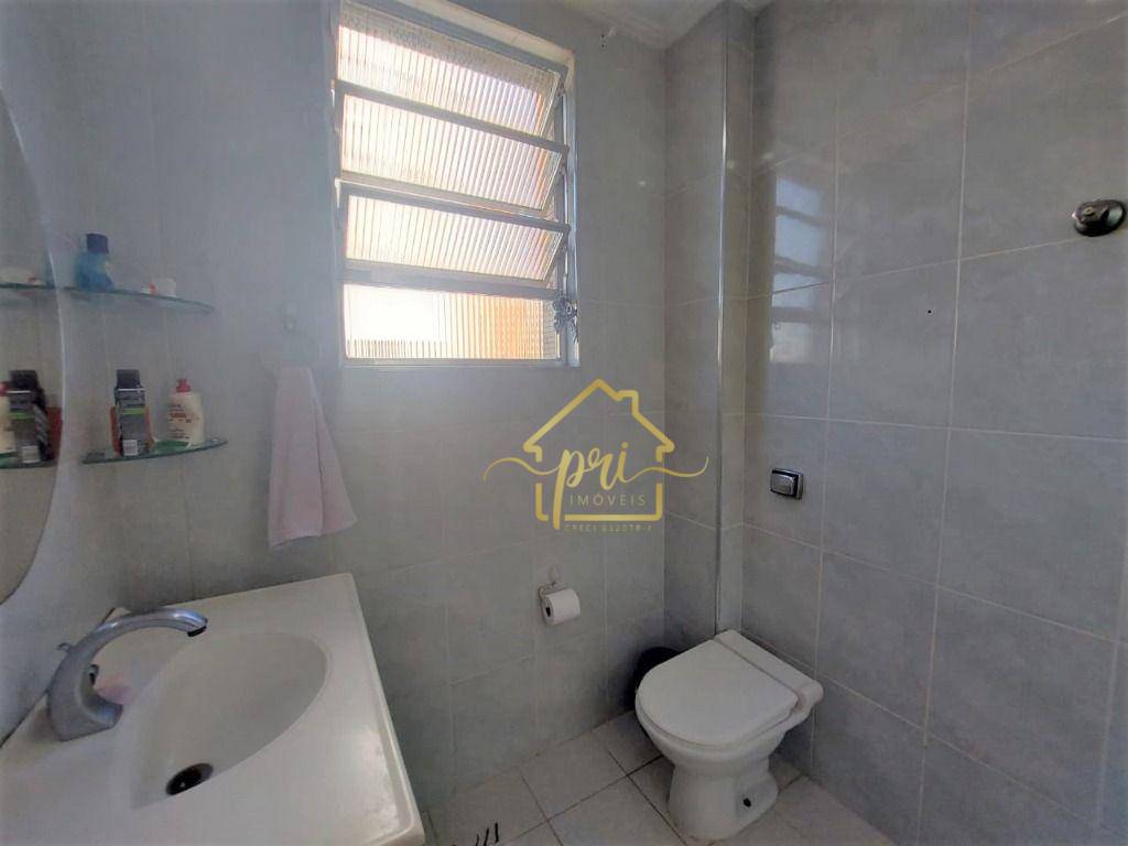 Apartamento à venda com 2 quartos, 70m² - Foto 13