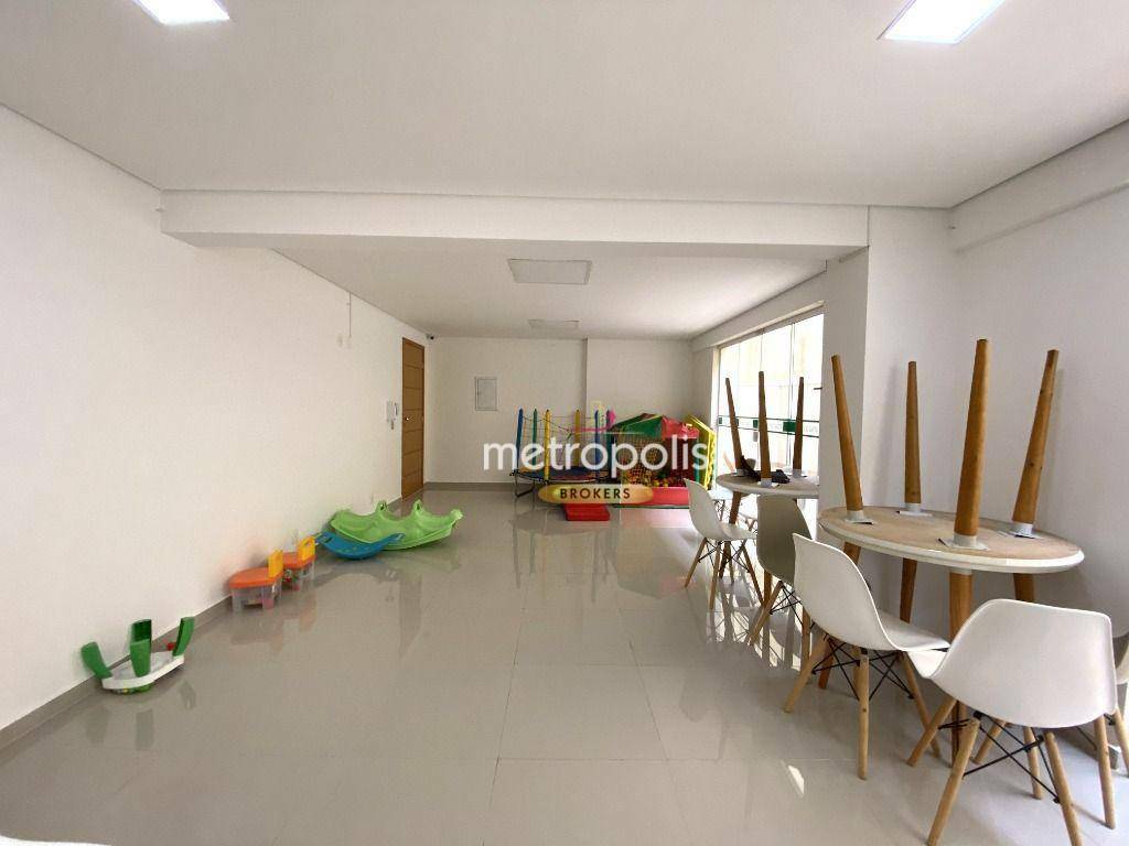 Apartamento à venda com 2 quartos, 72m² - Foto 28