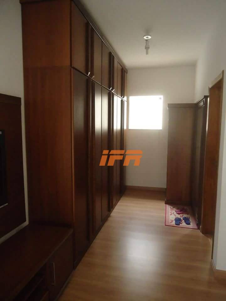 Sobrado à venda com 3 quartos, 220m² - Foto 12