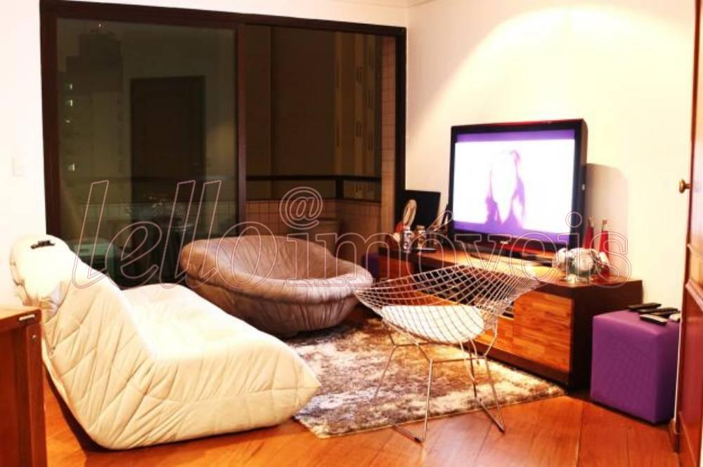 Apartamento para alugar com 2 quartos, 146m² - Foto 1