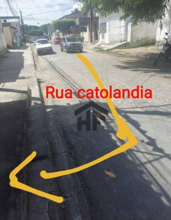 Casa à venda com 5 quartos, 225m² - Foto 19