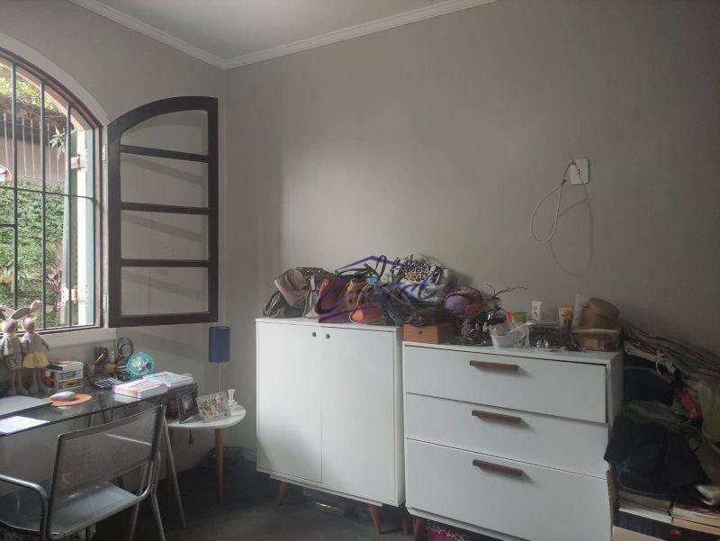 Casa à venda e aluguel com 3 quartos, 220m² - Foto 28