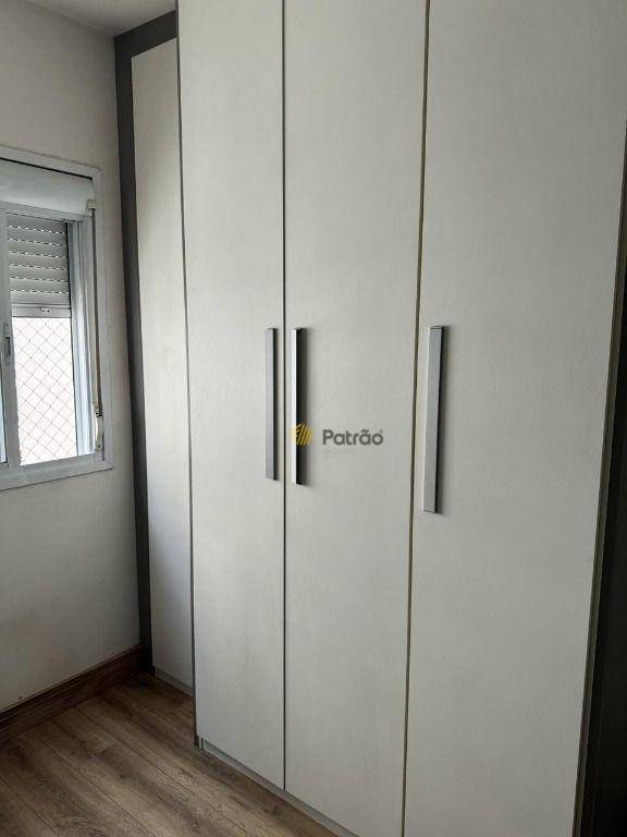 Apartamento à venda com 3 quartos, 107m² - Foto 9