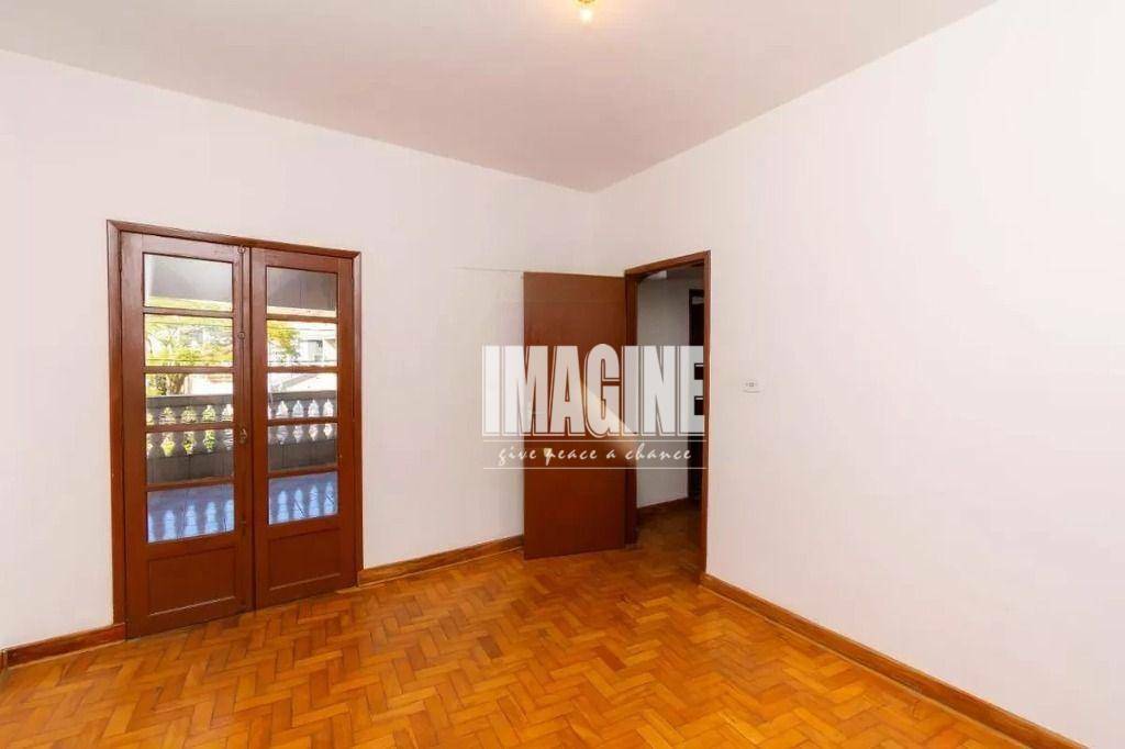 Sobrado à venda e aluguel com 3 quartos, 220m² - Foto 11