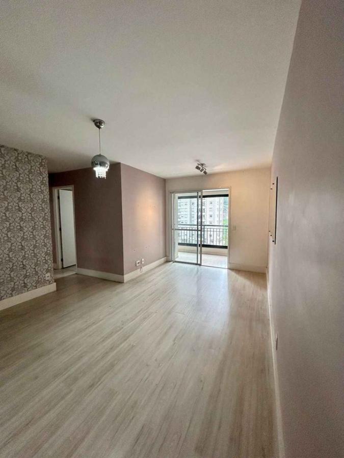 Apartamento à venda com 3 quartos, 70m² - Foto 4