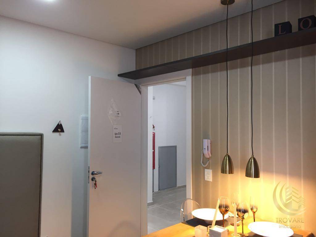 Apartamento à venda com 2 quartos, 58m² - Foto 1