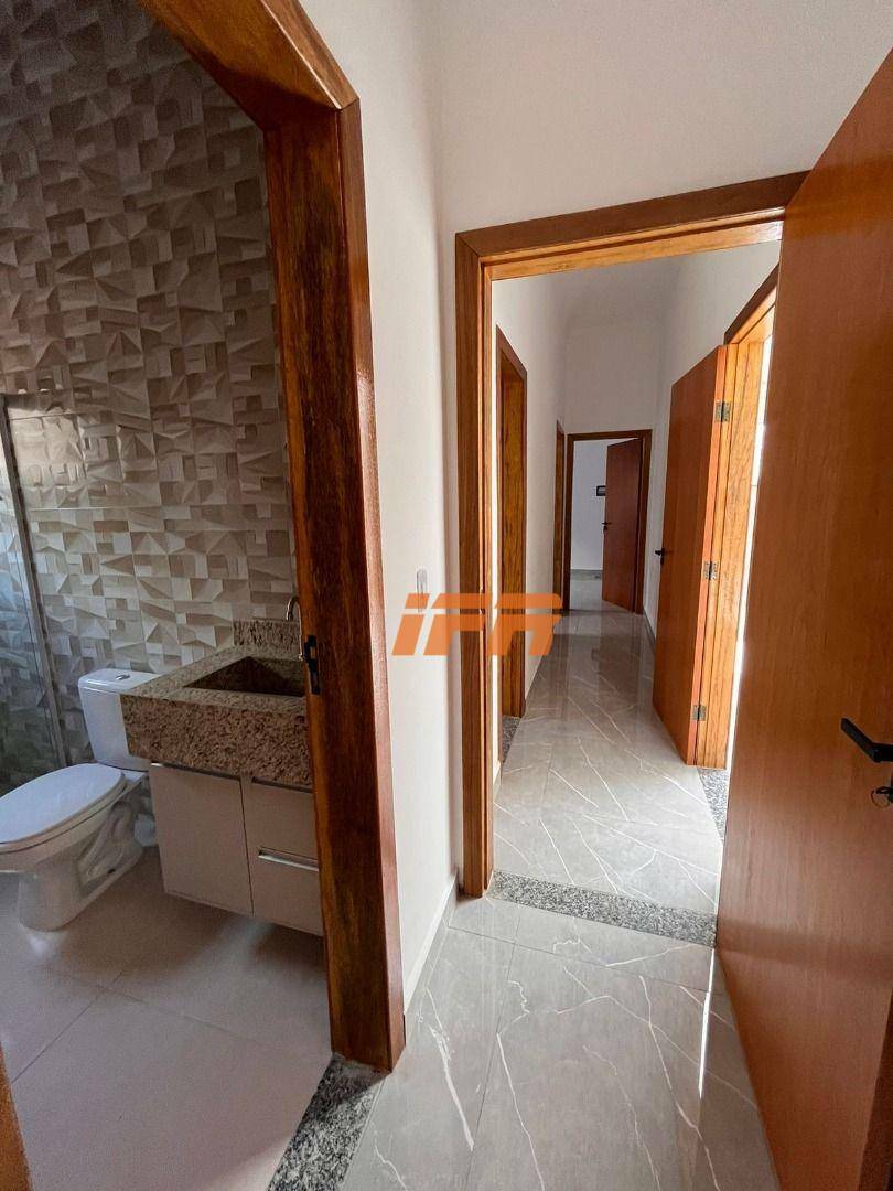 Casa à venda com 3 quartos, 150m² - Foto 16