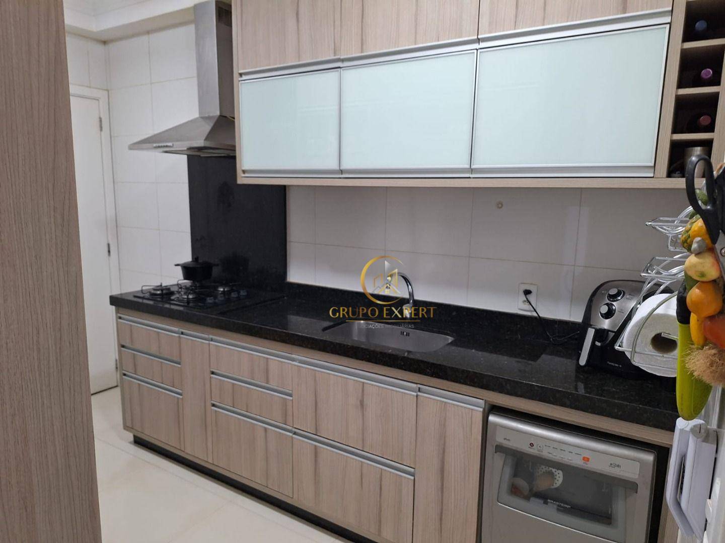 Apartamento à venda com 4 quartos, 119m² - Foto 2